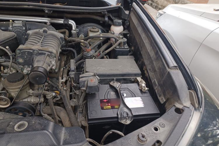 Used Toyota Prado  Engine Bay Left