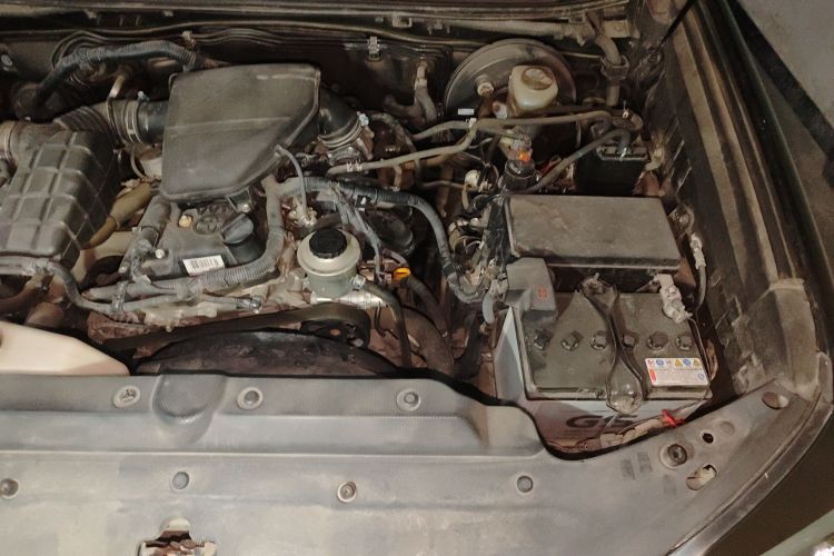 Used Toyota Prado 2016 2.7L Automatic Standard Edition Engine Bay Left