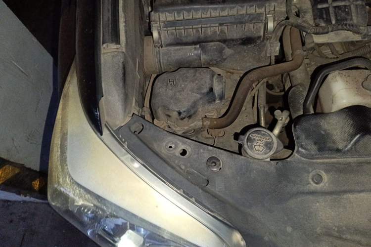 Used Toyota Prado 2016 2.7L Automatic Standard Edition Engine Bay Right