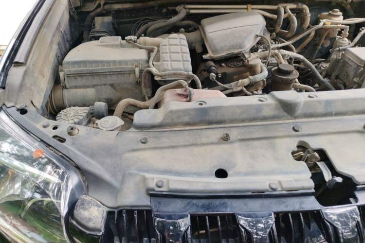 Used Toyota Prado 2016 2700 TX 7-Seater Middle East Version Engine Bay Right