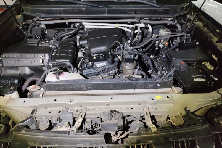 Used Toyota Prado  Engine Bay