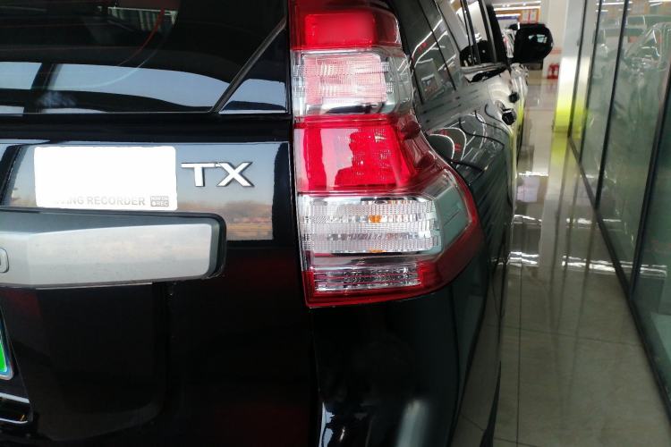 Used Toyota Prado 2016 2.7L Automatic Standard Edition Exterior 6
