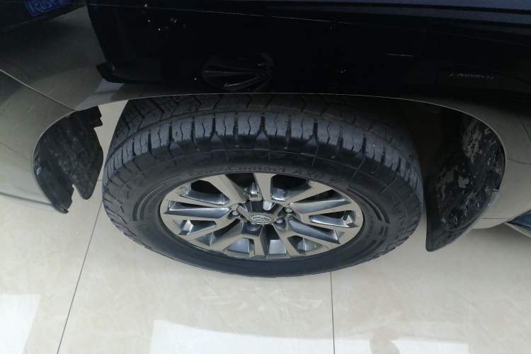 Used Toyota Prado 2016 2.7L Automatic Standard Edition Exterior 7