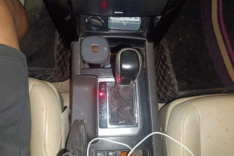 Used Toyota Prado 2016 2.7L Automatic Standard Edition Gear Lever
