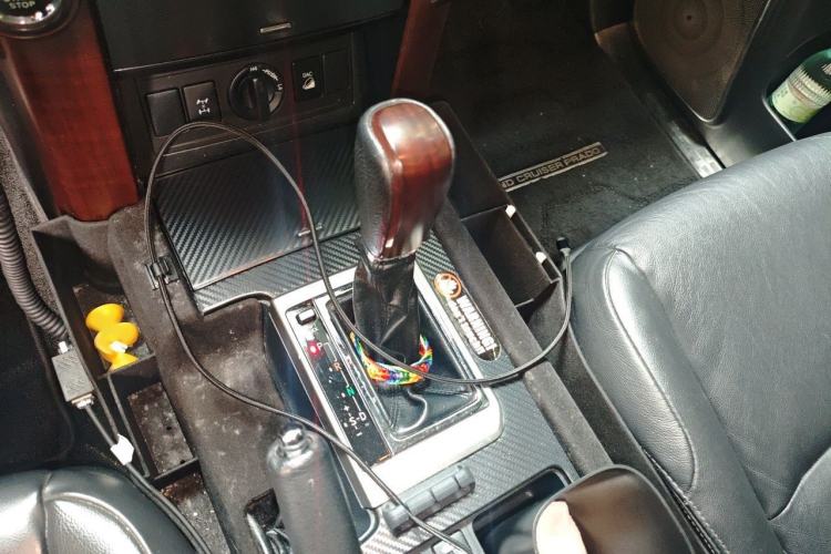 Used Toyota Prado 2016 3.5L Automatic TX-L NAVI Gear Lever