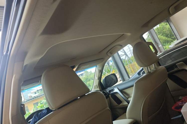 Used Toyota Prado 2016 3.5L Automatic TX Headliner