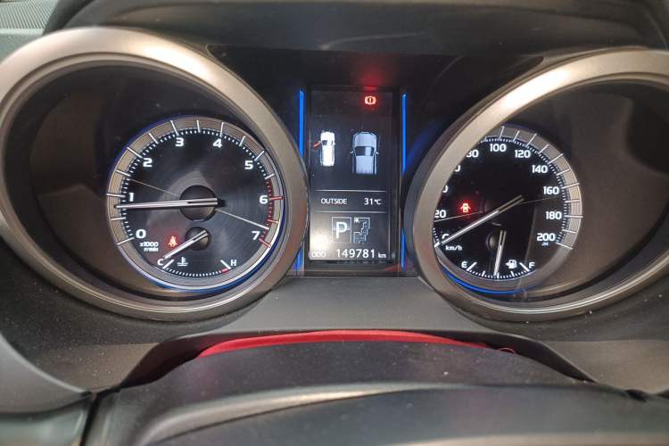 Used Toyota Prado  Instrument Cluster