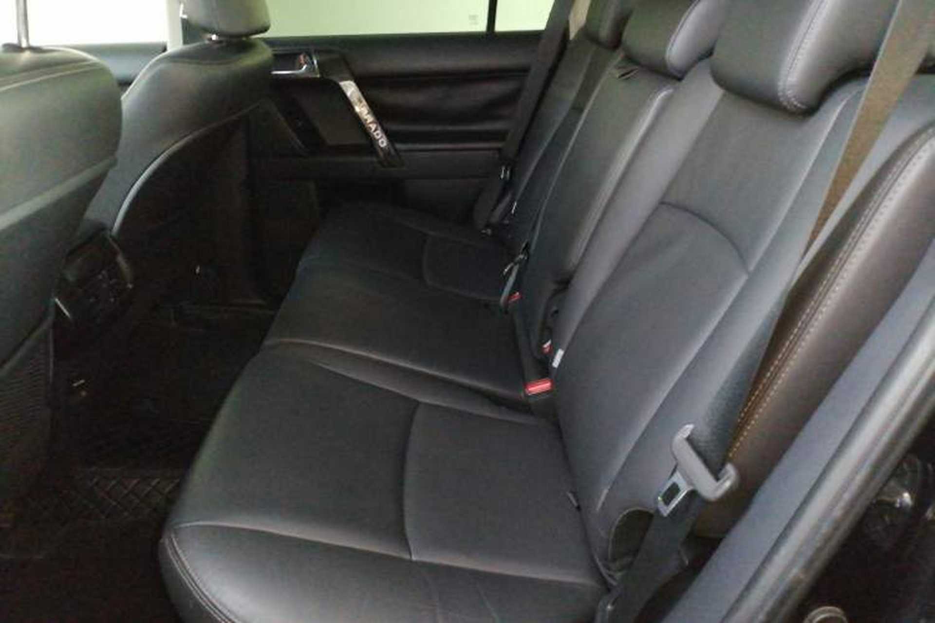 Used Toyota Prado 2016 2.7L Automatic Standard Edition Interior 4