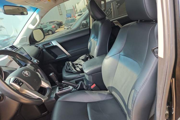 Used Toyota Prado 2016 2.7L Automatic Standard Edition Left Front Seat