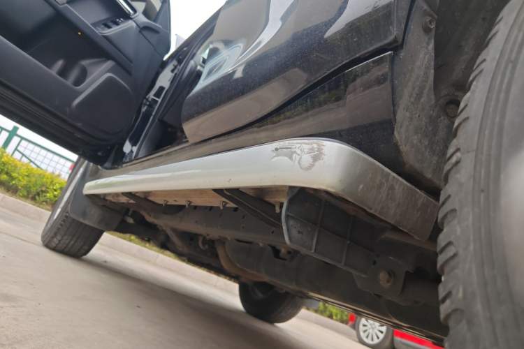 Used Toyota Prado 2016 3.5L Automatic TX-L Left Side Sill