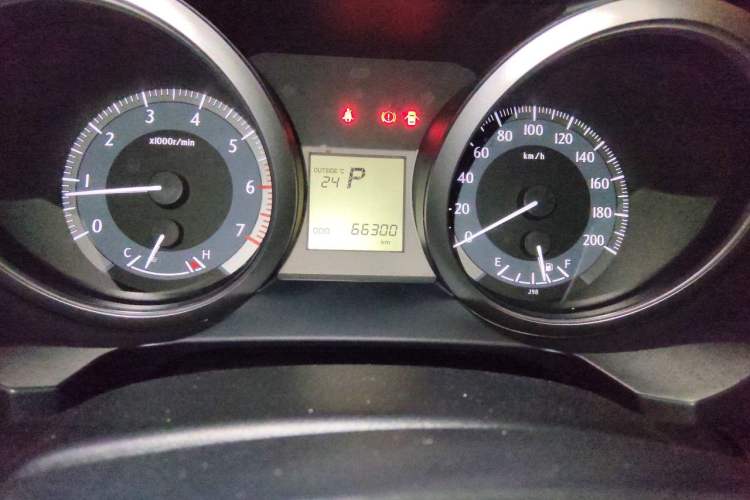 Used Toyota Prado 2016 2.7L Automatic Standard Edition Odometer Close Up