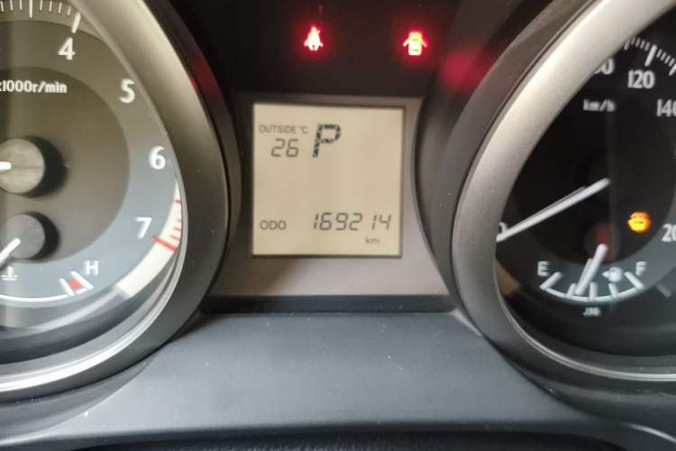 Used Toyota Prado 2016 2.7L Automatic Standard Edition Odometer Close Up