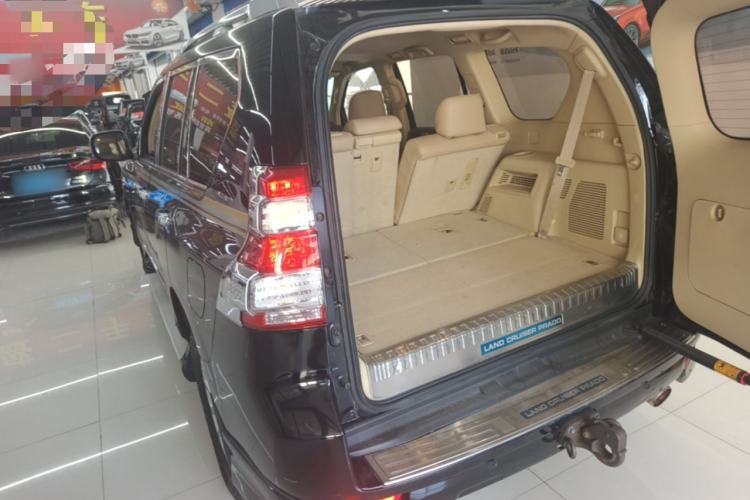 Used Toyota Prado 2016 2700 TX 7-Seater Middle East Version Rear Left 45 Deg