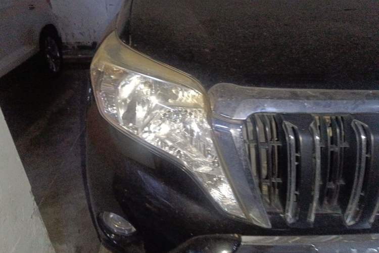 Used Toyota Prado 2016 2.7L Automatic Standard Edition Right Front Headlight