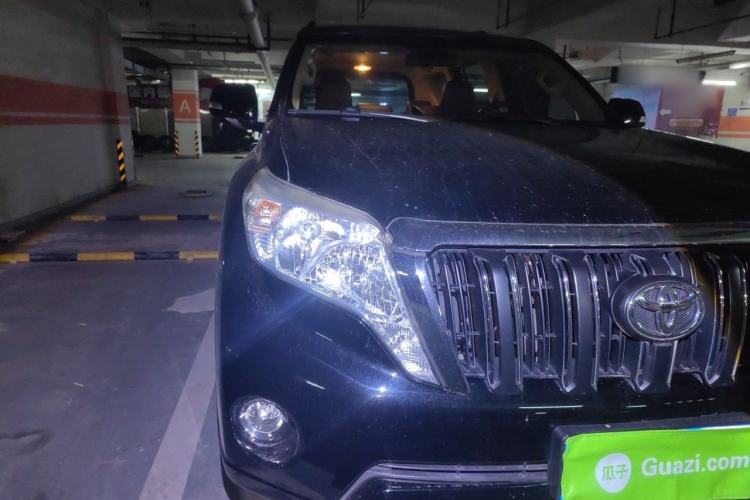 Used Toyota Prado 2016 2.7L Automatic Standard Edition Right Front Headlight