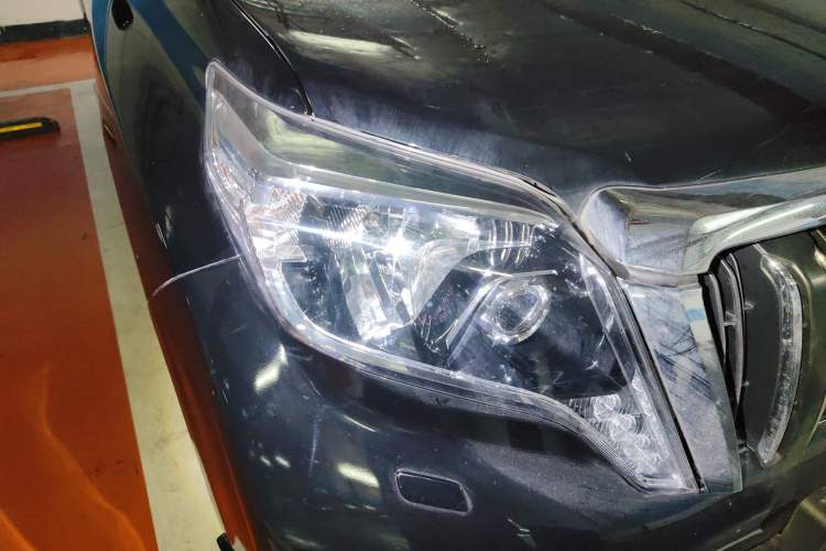 Used Toyota Prado  Right Front Headlight