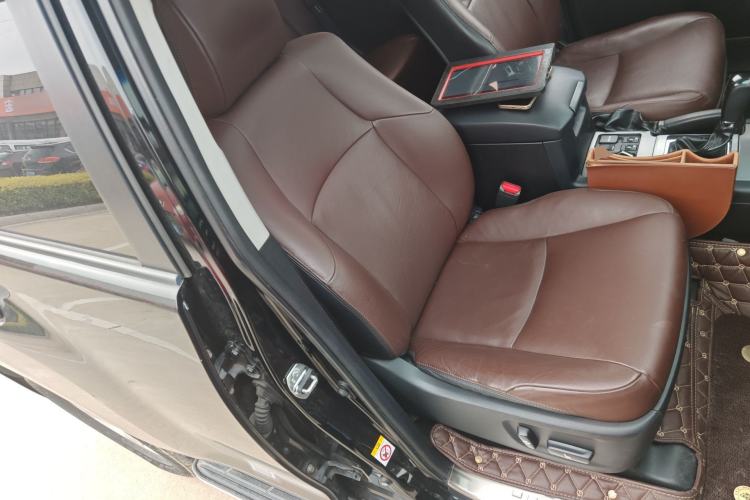 Used Toyota Prado 2016 3.5L Automatic TX-L Right Front Seat