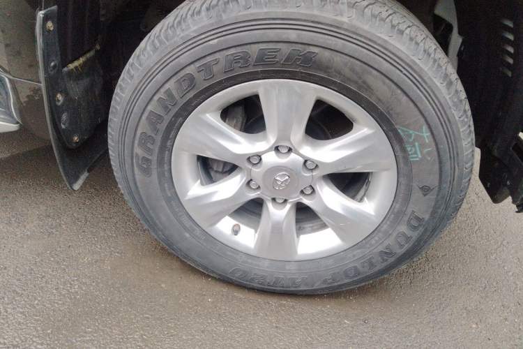 Used Toyota Prado 2016 3.5L Automatic TX-L NAVI Right Front Wheel Hub