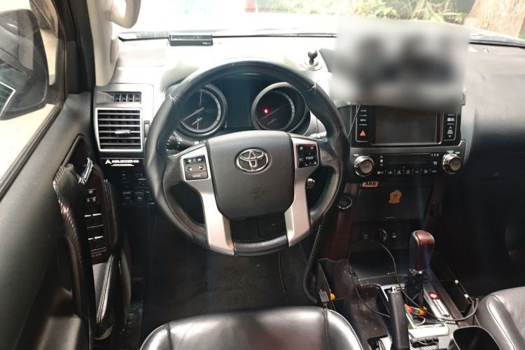 Used Toyota Prado 2016 3.5L Automatic TX-L NAVI Steering Wheel