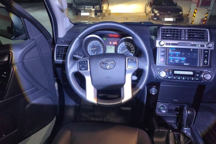 Used Toyota Prado 2016 2.7L Automatic Standard Edition Steering Wheel