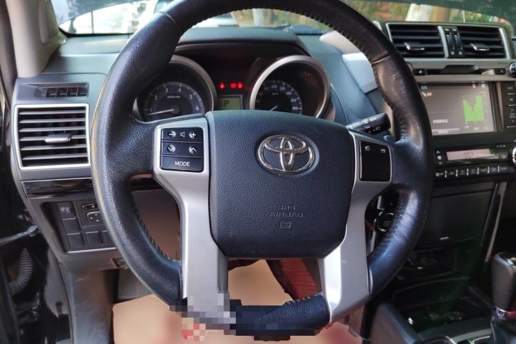 Used Toyota Prado 2016 2.7L Automatic Standard Edition Steering Wheel
