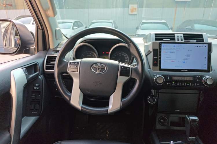 Used Toyota Prado 2016 2.7L Automatic Standard Edition Steering Wheel