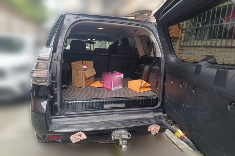 Used Toyota Prado  Trunk
