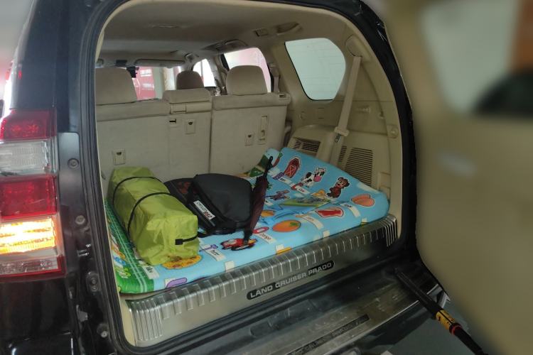 Used Toyota Prado  Trunk