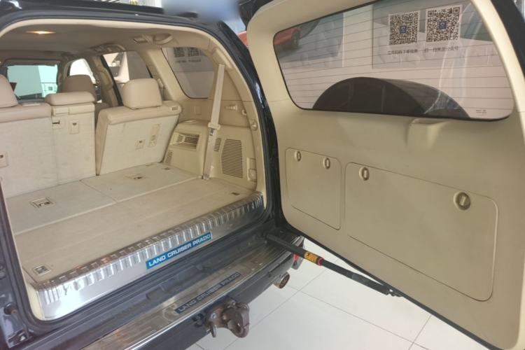 Used Toyota Prado 2016 2700 TX 7-Seater Middle East Version Trunk