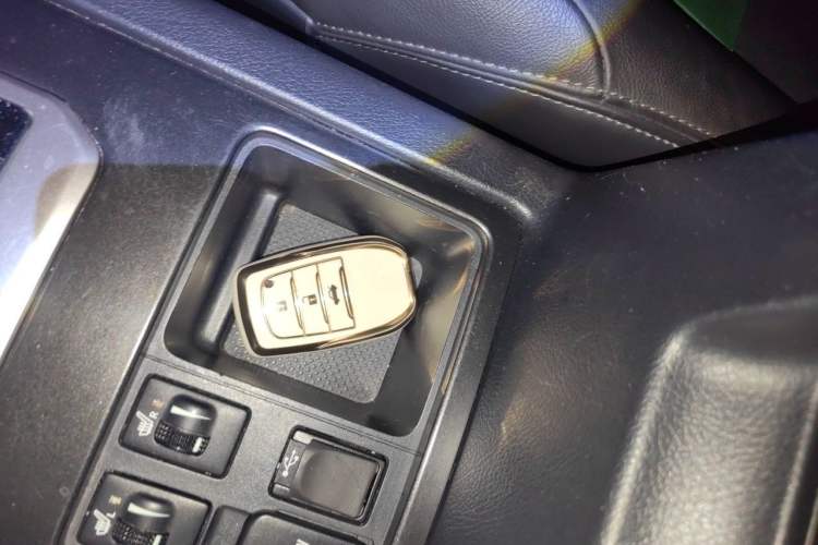 Used Toyota Prado 2016 2.7L Automatic Standard Edition Vehicle Key