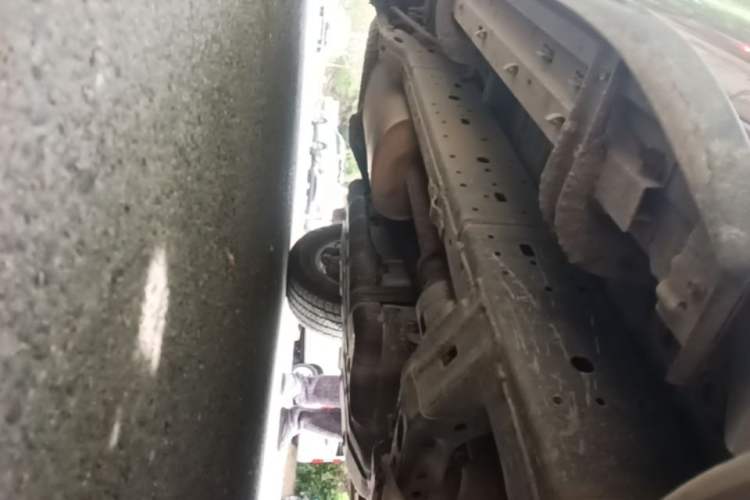 Used Toyota Prado 2016 2.7L Automatic Standard Edition Chassis Front Right