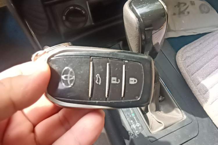 Used Toyota Prado 2016 2.7L Automatic Standard Edition Vehicle Key