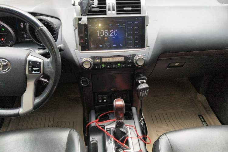 Used Toyota Prado 2016 3.5L Automatic TX Audio And AC Panel
