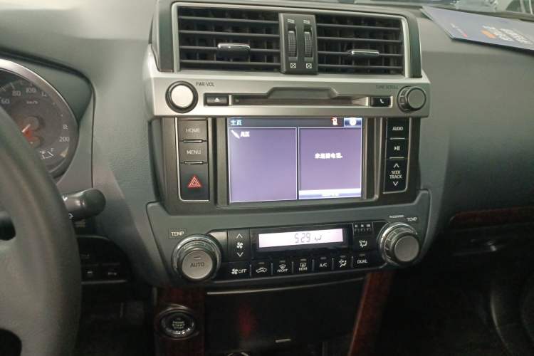 Used Toyota Prado 2016 2.7L Automatic Standard Edition Audio And AC Panel