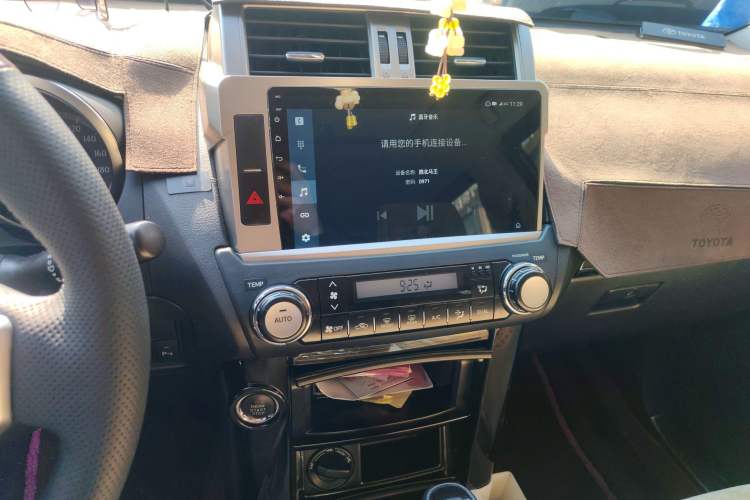 Used Toyota Prado 2016 2.7L Automatic Standard Edition Audio And AC Panel