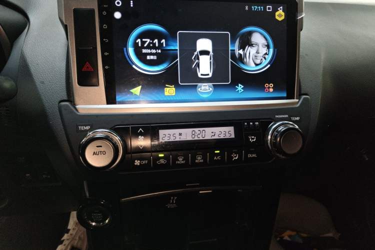 Used Toyota Prado 2016 2.7L Automatic Standard Edition Audio And AC Panel