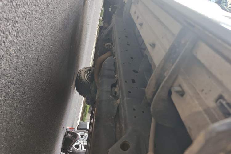 Used Toyota Prado 2016 3.5L Automatic TX-L Chassis Rear Left