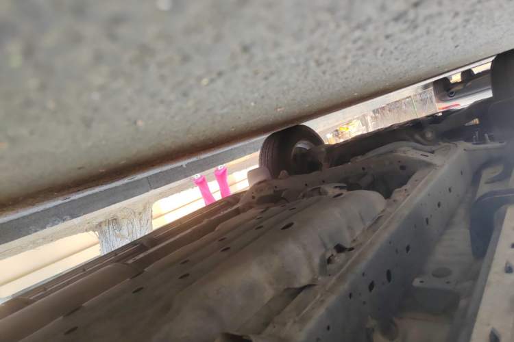 Used Toyota Prado 2016 2.7L Automatic Standard Edition Chassis Rear Left
