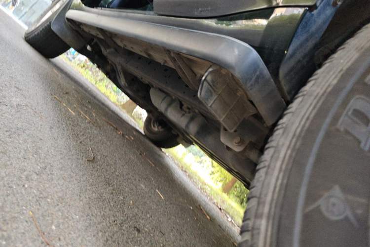 Used Toyota Prado 2016 2.7L Automatic Standard Edition Chassis Rear Left