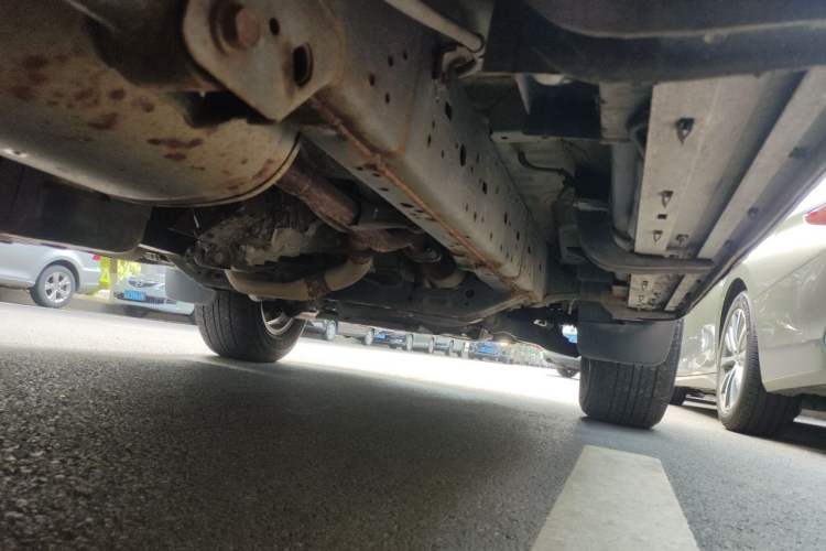Used Toyota Prado 2016 3.5L Automatic TX-L Chassis Rear Right
