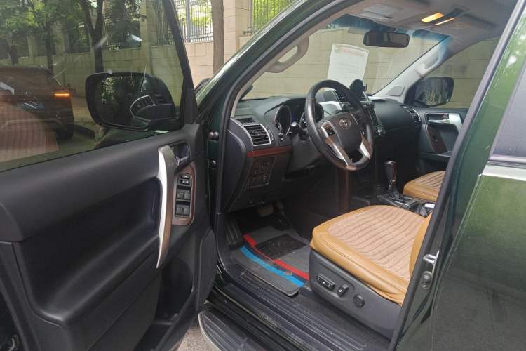 Used Toyota Prado 2016 3.5L Automatic TX-L Driver Seat