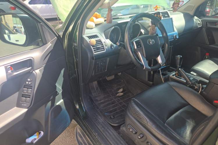 Used Toyota Prado 2016 2.7L Automatic Standard Edition Driver Seat