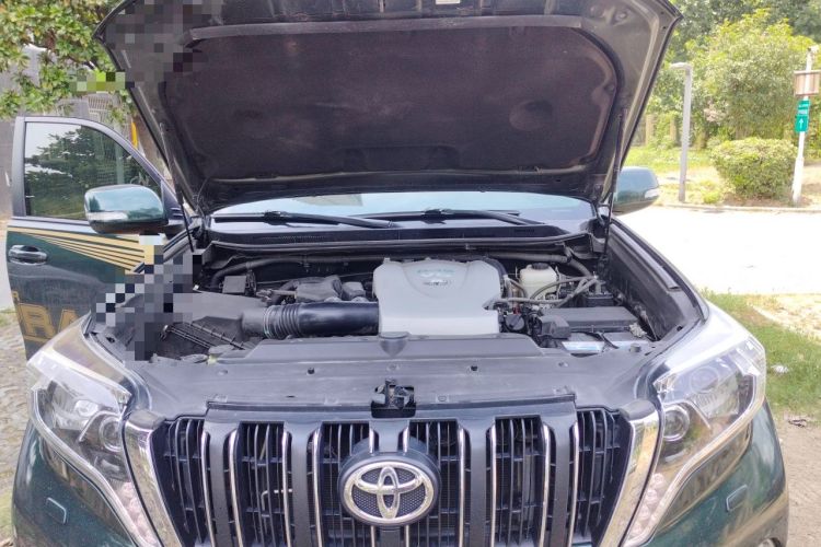 Used Toyota Prado 2016 3.5L Automatic TX-L Engine Bay
