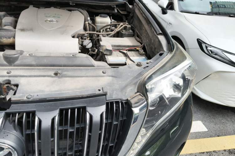 Used Toyota Prado 2016 3.5L Automatic TX Engine Bay Left