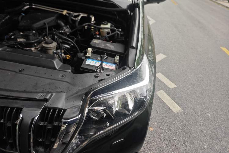 Used Toyota Prado 2016 2.7L Automatic Luxury Edition Engine Bay Left