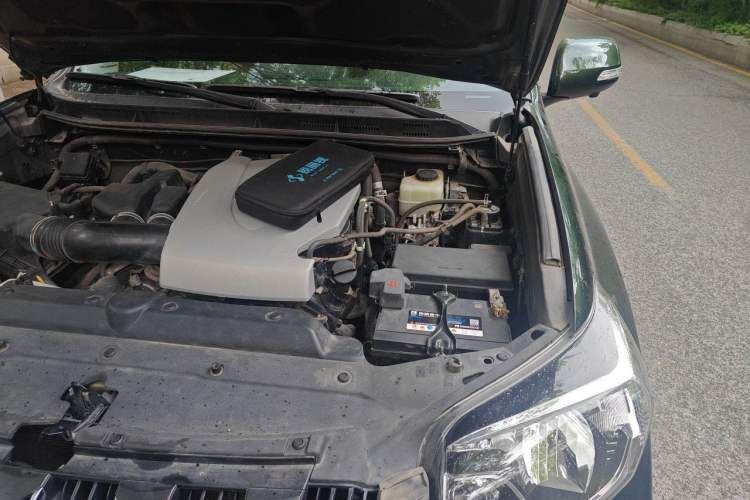 Used Toyota Prado 2016 3.5L Automatic TX-L Engine Bay Left