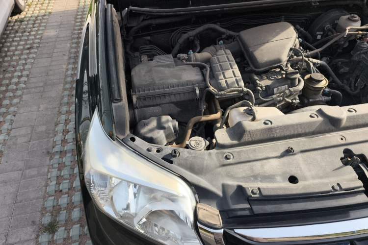 Used Toyota Prado 2016 2.7L Automatic Standard Edition Engine Bay Right