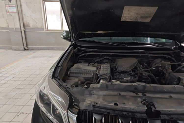 Used Toyota Prado 2016 2.7L Automatic Standard Edition Engine Bay Right