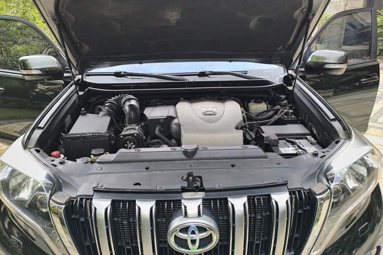Used Toyota Prado 2016 3.5L Automatic VX NAVI Engine Bay