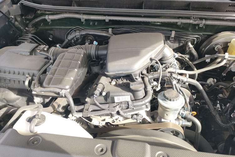 Used Toyota Prado 2016 2.7L Automatic Standard Edition Engine Bay